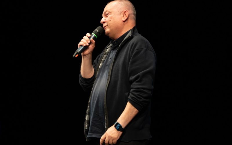 con Antony Basso, don Carlo Burgio, Silvana Dragutinovic, Luca Da Prato, Francesco Diana, Loris De Filippi, Giulia Chiopris, DJ Tubet, Federica Sansevero - coordinato Liliana Mauro e Chiara Tempo